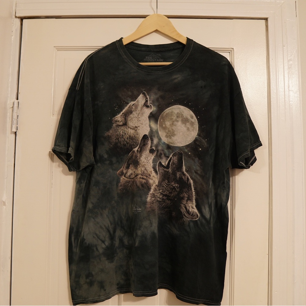 Men’s Vintage 3 Wolves T-Shirt